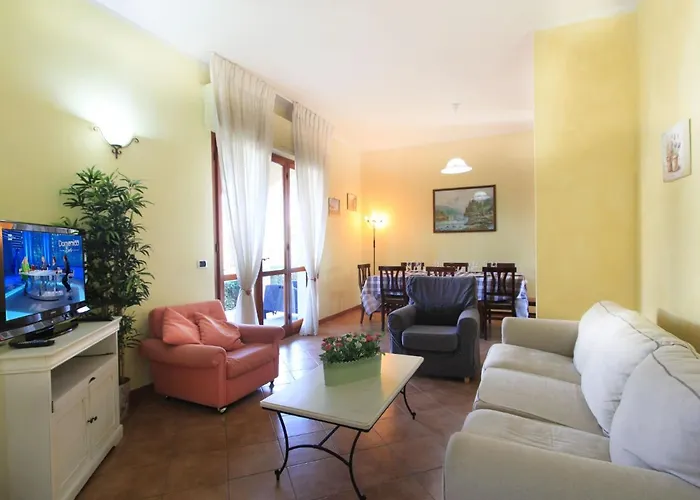 Gino By Interhome * Forte dei Marmi